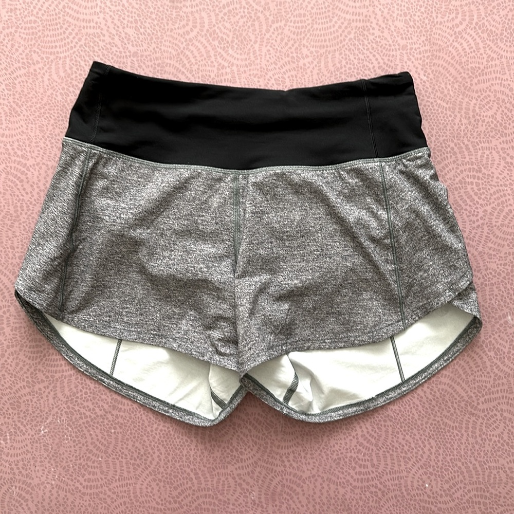 Lululemon Women’s Speed Up Mid-Rise Lined Shorts 4”, Heather Lux Multi Black, 2
